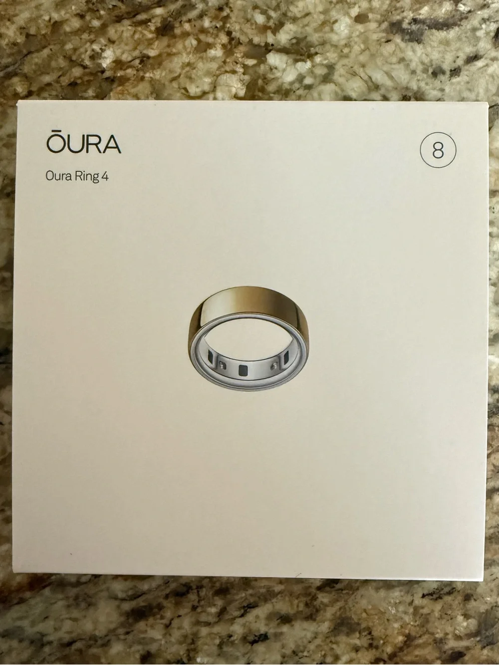 Brand new Oura Ring in Gold - Gen 4 - Size 8